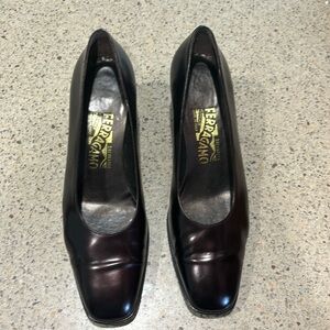 Vintage Salvatore Ferragamo Pumps